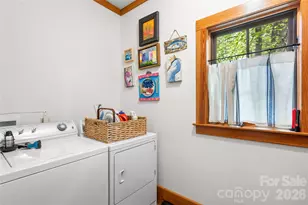 536 Hawk Mountain Rd, Lake Toxaway, NC 28747 - Photo 12