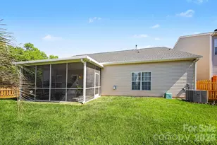 4313 David Cox Rd, Charlotte, NC 28269 - Photo 22