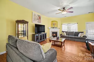4313 David Cox Rd, Charlotte, NC 28269 - Photo 4