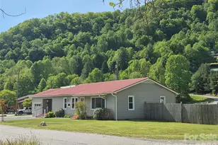 5 Gibson Dr, Maggie Valley, NC 28751 - Photo 1