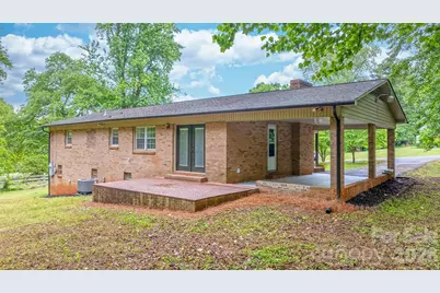 1871 Crestview Drive, Newton, NC 28658 - Photo 20
