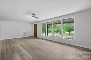 1871 Crestview Dr, Newton, NC 28658 - Photo 6