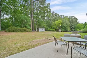 303 E Allenton St, Mount Gilead, NC 27306 - Photo 8