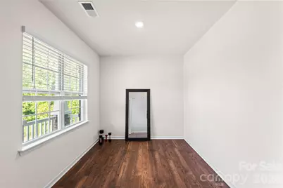 7128 Bandera Drive, Charlotte, NC 28214 - Photo 6