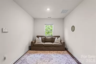 7128 Bandera Drive, Charlotte, NC 28214 - Photo 10