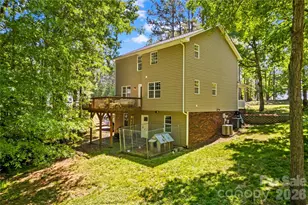 1904 Lorelei Ct, Mount Pleasant, NC 28124 - Photo 6
