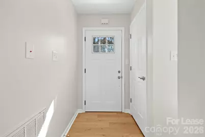 280 Lakeview Shores Loop, Mooresville, NC 28117 - Photo 4