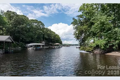 280 Lakeview Shores Loop, Mooresville, NC 28117 - Photo 16