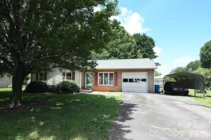 4445 Sulphur Springs Rd NE, Hickory, NC 28601 - Photo 32