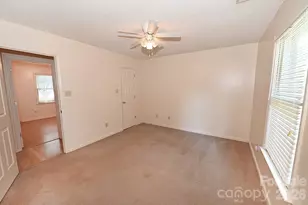4445 Sulphur Springs Rd NE, Hickory, NC 28601 - Photo 26