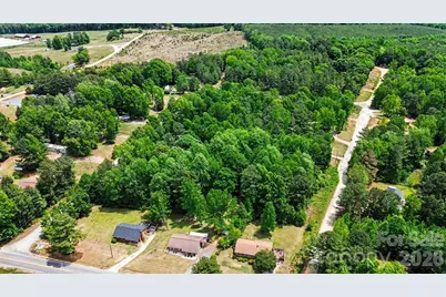 50 Pineview Circle, Wadesboro, NC 28170 - Photo 2