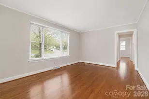 3231 Eastwood Dr, Charlotte, NC 28205 - Photo 4