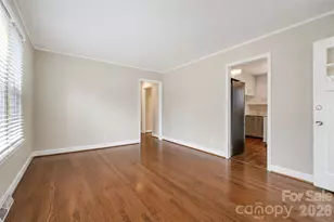 3231 Eastwood Dr, Charlotte, NC 28205 - Photo 2
