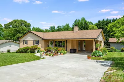 458 Beach Drive, Hendersonville, NC 28792 - Photo 4