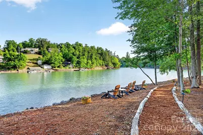3097 W Moonlight Place, Morganton, NC 28655 - Photo 8