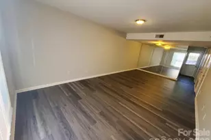 7949 Shady Oak Trail, Charlotte, NC 28210 - Photo 2