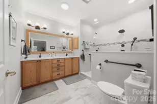65 King Arthurs Ct, Hickory, NC 28601 - Photo 22
