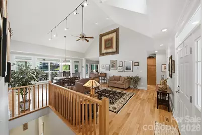 65 King Arthurs Court, Hickory, NC 28601 - Photo 6