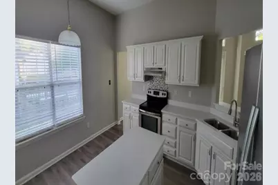8418 Red Cypress Court, Charlotte, NC 28216 - Photo 6