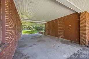 88 Lost Creek Dr, Flat Rock, NC 28731 - Photo 30