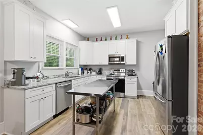 1818 Cannon Avenue, Charlotte, NC 28269 - Photo 10