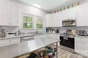1818 Cannon Ave, Charlotte, NC 28269 - Photo 12