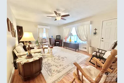 1577 Catawba Terrace, Lenoir, NC 28645 - Photo 2