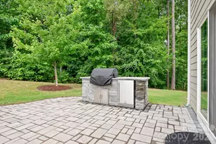 9233 Hollow Bend Dr, Huntersville, NC 28078 - Photo 32