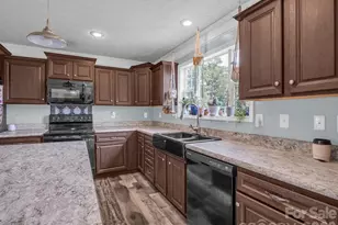 213 Big Oak Rd, Hendersonville, NC 28792 - Photo 18