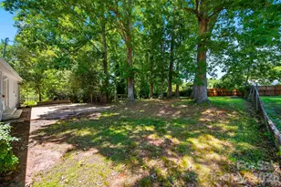 1409 Woodberry Rd, Charlotte, NC 28212 - Photo 28