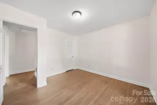 1409 Woodberry Rd, Charlotte, NC 28212 - Photo 26