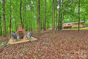 1916 Fair Forest Dr, Matthews, NC 28105 - Photo 48