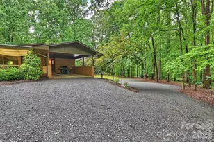 1916 Fair Forest Dr, Matthews, NC 28105 - Photo 38