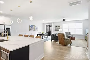 1517 Falcon St, Charlotte, NC 28211 - Photo 12