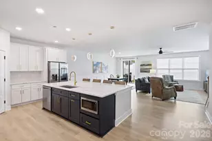 1517 Falcon St, Charlotte, NC 28211 - Photo 10