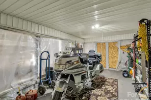 408 Hollis Rd, Ellenboro, NC 28040 - Photo 28