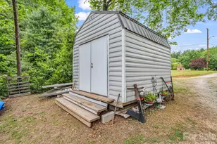 408 Hollis Rd, Ellenboro, NC 28040 - Photo 34