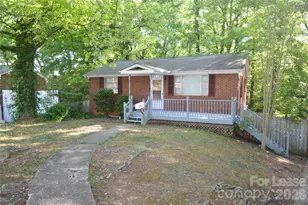 2143 Finchley Dr, Charlotte, NC 28215 - Photo 2