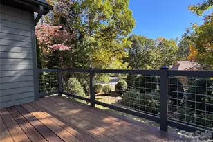 894 Dunroy Dr, Hendersonville, NC 28739 - Photo 20