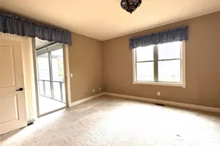 894 Dunroy Dr, Hendersonville, NC 28739 - Photo 28