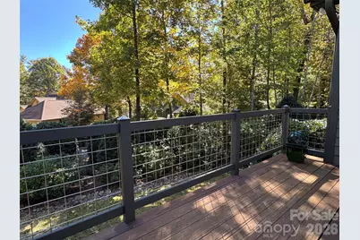 894 Dunroy Drive, Hendersonville, NC 28739 - Photo 4