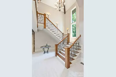 4901 Carmel Park Drive, Charlotte, NC 28226 - Photo 6
