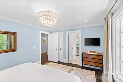2638 Hampton Avenue, Charlotte, NC 28207 - Photo 32