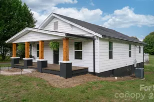 3941 Springs Rd, Conover, NC 28613 - Photo 4