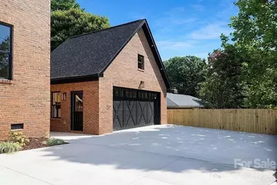 4339 Castlewood Road, Charlotte, NC 28209 - Photo 30