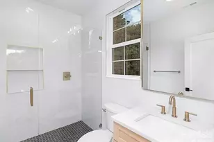 4339 Castlewood Rd, Charlotte, NC 28209 - Photo 26
