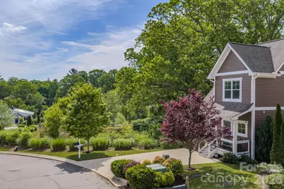 15 Tudor Way, Black Mountain, NC 28711 - Photo 2