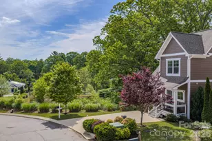 15 Tudor Way, Black Mountain, NC 28711 - Photo 2