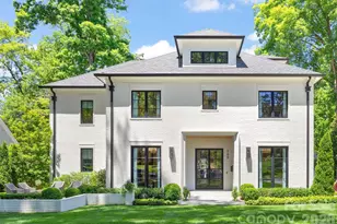 700 Cherokee Rd, Charlotte, NC 28207 - Photo 1