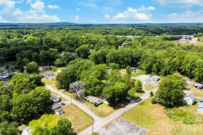414 E Wilkins Street, Dallas, NC 28034 - Photo 8